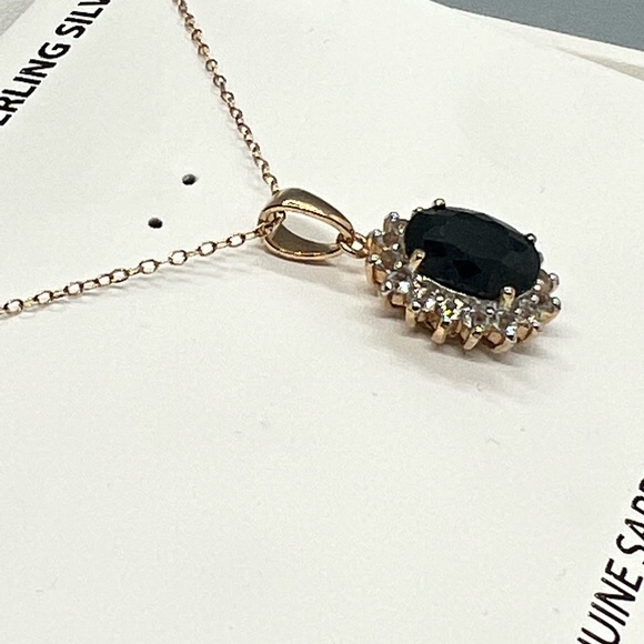 RH Maceys Sterling Silver Sapphire Pendant & Necklace - Picture 3 of 6